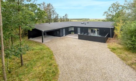 'Lennart' - 500m to the fjord