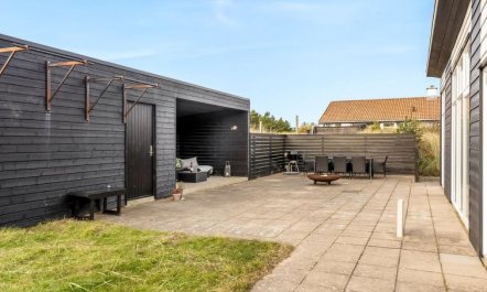 'Pontus' - 400m from the sea 3