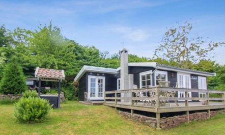 'Fabine' - 50m from the sea