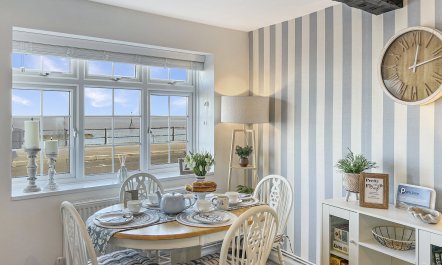 Beach View Cottage, Minehead 2