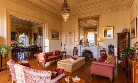 Renaissance Grandeur 7