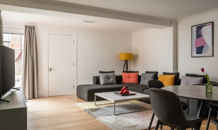 The Kensington Set 4