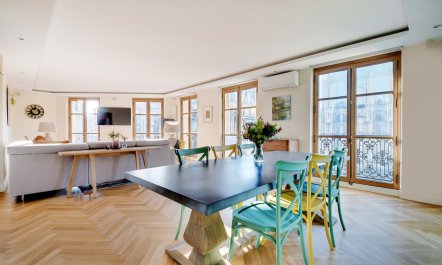 A Parisian Dwelling 5