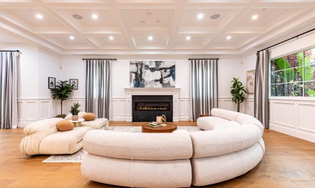 Tarzana Farmhouse 7