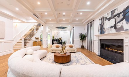 Tarzana Farmhouse 1