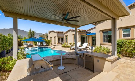 Desert Hills Estate 5