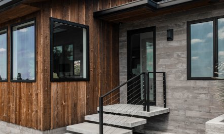 The Hollywood Cabin 5