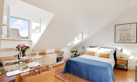 A Parisian Studio 3