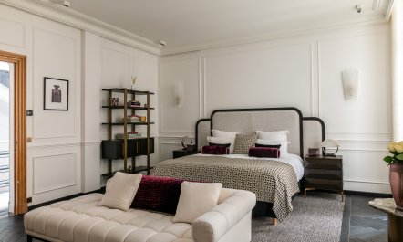 Parisian Secrets 1