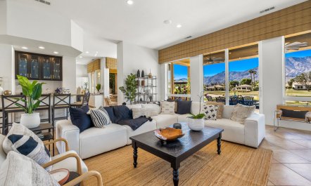 Gateway to the Desert