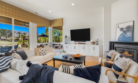 Gateway to the Desert 4