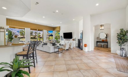 Gateway to the Desert 3