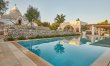 White Stone Oasis 0