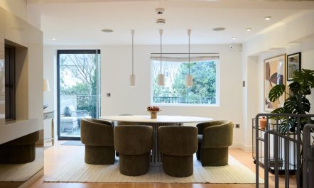 The Abbey's Secret 6