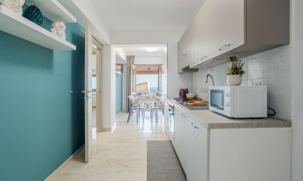 Sicilian Beachside Bliss 4