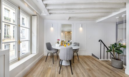 The Parisian Moment 9