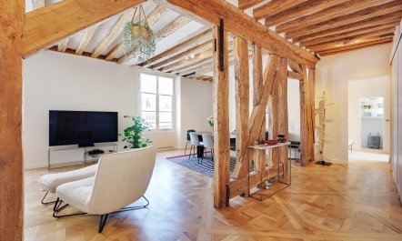 The Literary Chapter 9