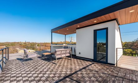 The Quiet House 6