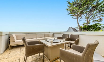 Ocean View Gem 4
