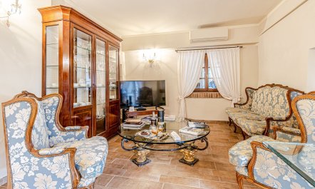 Refined Tuscany 5