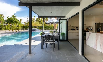 Palm Springs Paradise 1