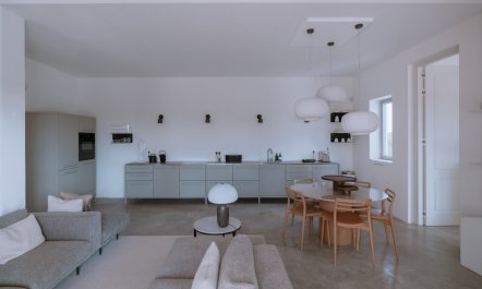 Ivory Vista 3