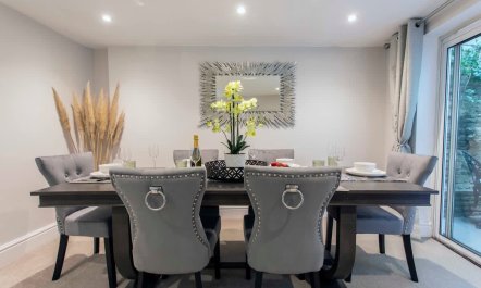 A Wiltshire Retreat 3