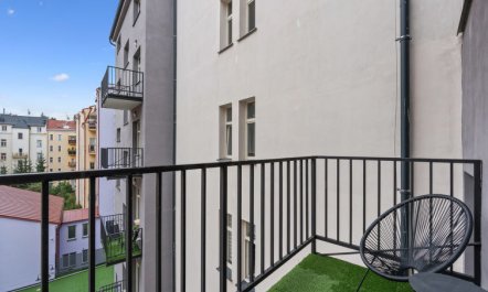 Carlsbad Suites Apartment 3 7