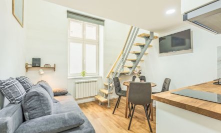 Čelakovsky Apartment 4 5