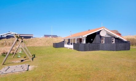 'Nedelko' - 250m from the sea 2