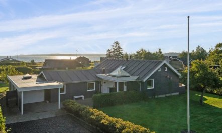 'Tajo' - 200m from the sea