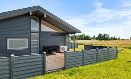 'Konsta' - 300m from the sea 5