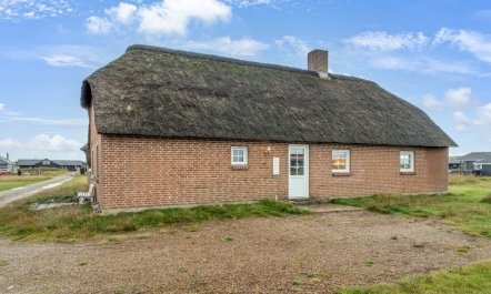 'Amber' - 300m from the sea