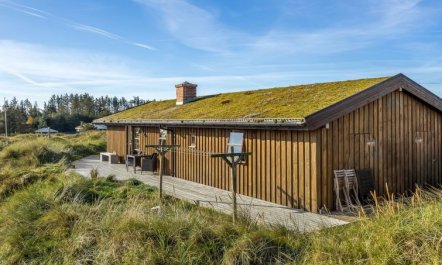 'Sigbritt' - 750m from the sea 2