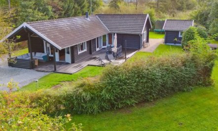 'Hjorthung' - 2km from the sea