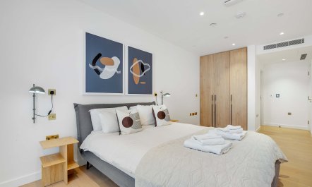 A Contemporary Touch 8