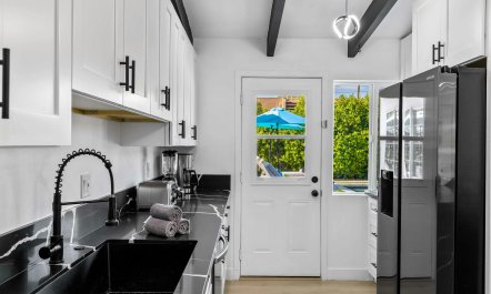 Gateway to Palm Springs 9