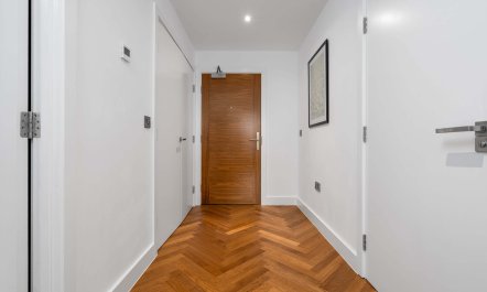 Manchester Outlook 6