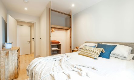 Gateway to Colindale 9