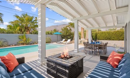 A Jewel of Springs 1