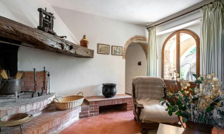 Traditionally Tuscan 6