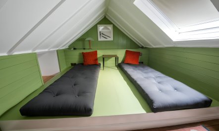 The Winding Hamlet 9