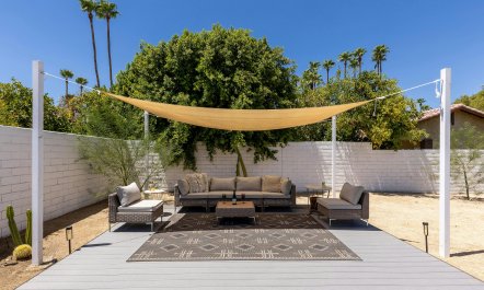 Stardust Poolhouse 7