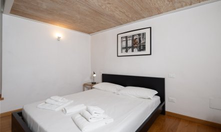 Florentine Fine 7