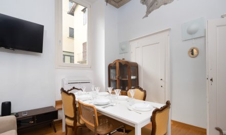 Florentine Fine 2