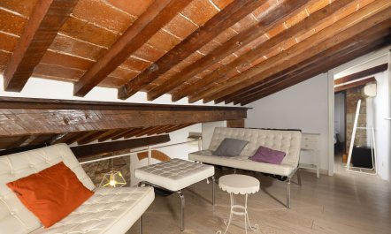 Central Florence Retreat 4