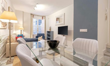 Old District Residence 3