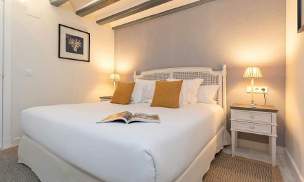 Old District Residence 3