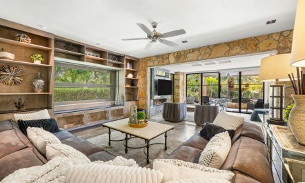 Golden Valley Oasis 9