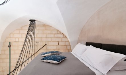 Vaulted Sun 5